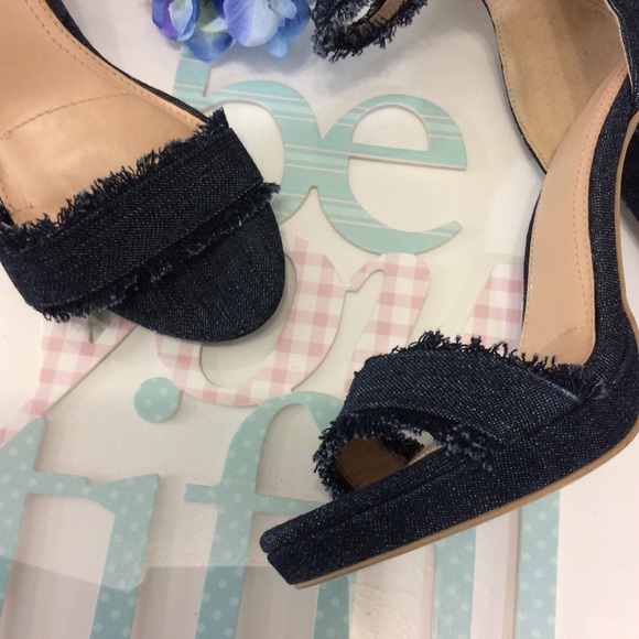 Denim sandals - Picture 2 of 8